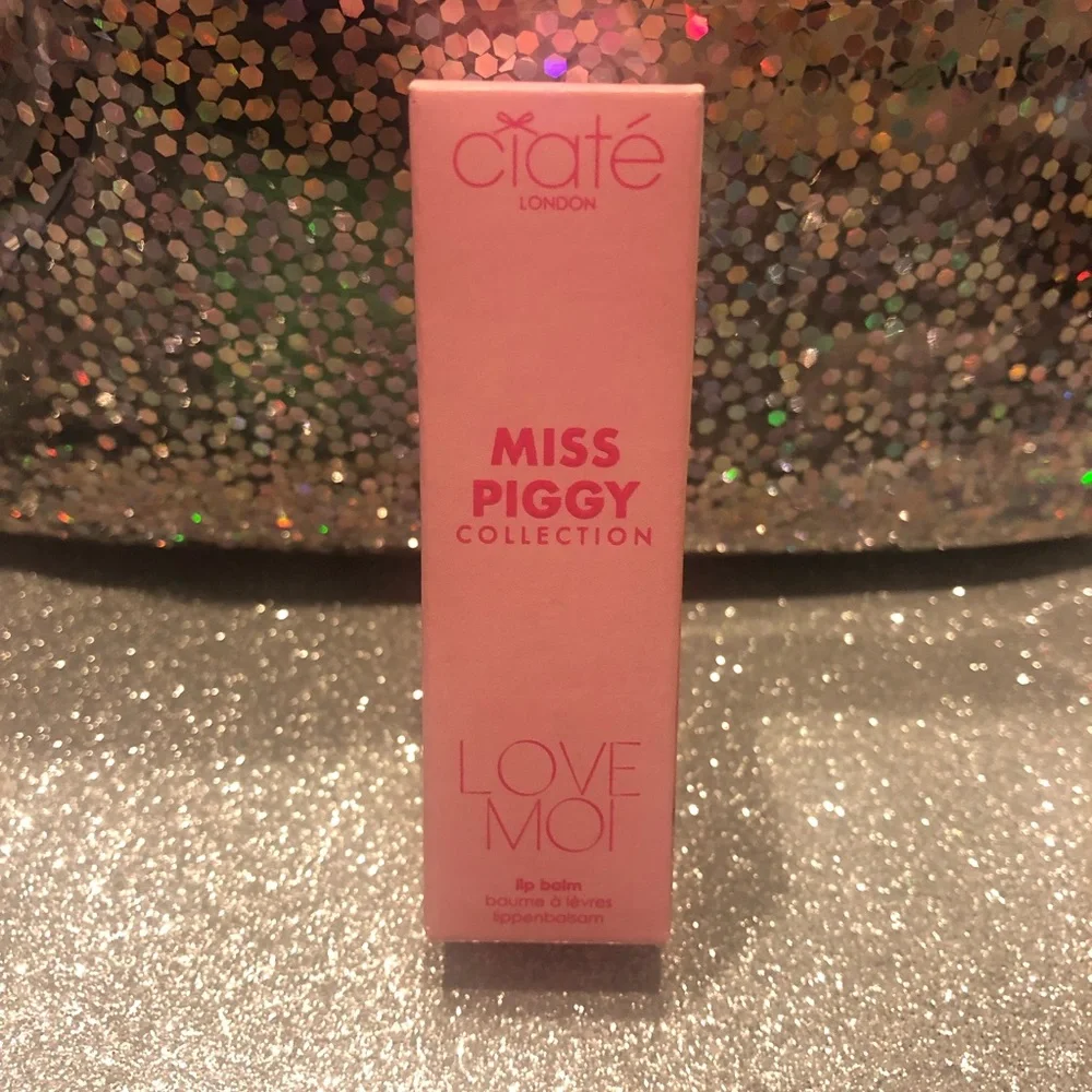 BNIB! CIATE Miss Piggy Collection Love Moi Lip Balm 👄